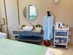 -新蝶变皮肤管理中心