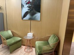 -香港倾城国际·美容美体中心