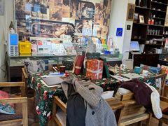 -良友书坊(安徽路店)