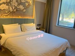 -白玉兰商务酒店(曲阜三孔景区春秋西路店)