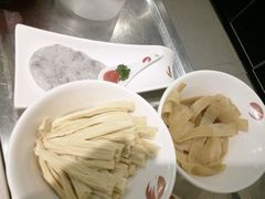 -海底捞火锅(泉城路店)