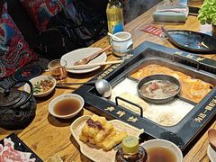 -老牌坊云南鱼豆花火锅(嵩山店)