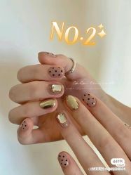 -安吉拉·纤纤玉指美甲美睫创意中心