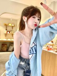 -AYO SALON