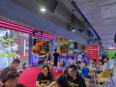 -嗨翻Hi-Fun竞技主题乐园·蹦床亲子生日轰趴(国光1937店)