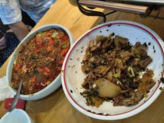 -自贡盐帮菜·玩辣餐厅(樱花园西街店)