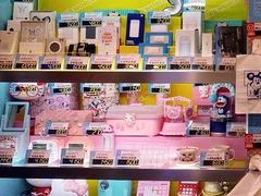 -汤姆熊欢乐世界(红博会展购物广场店)