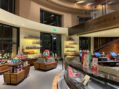 零售区-星巴克(迪士尼小镇店)
