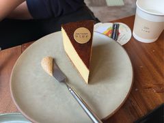 巴斯克黑芝士-半勺舒舒(太乙店)