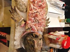 -荣誉国际酒店-云顶旋转餐厅