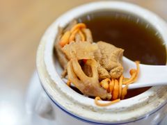 虫草花炖鸽爪汤-煲煲掂风味煲仔饭餐厅(西区店)