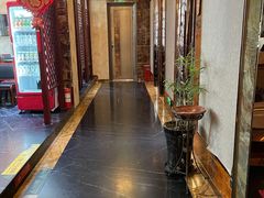 -半岛公馆(淞兴西路店)