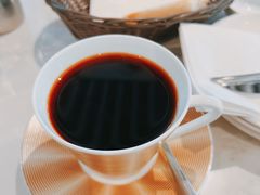 -La-Serene Café