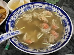 蟹子鲜虾净云吞-兴兴旺·冬瓜盅·啫啫煲(西华路店)