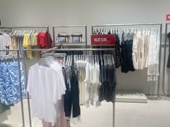 -URBAN REVIVO(济南世茂广场店)