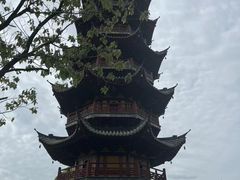 -龙华寺