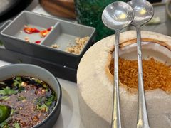 -喃喃椰·糟粕醋·椰子鸡火锅(七堡花园店)