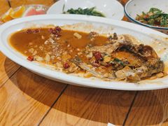 -黄泥岗·地道湖北菜(奥特莱斯店)