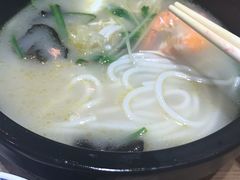 -妈妈故事米线(市府恒隆店)