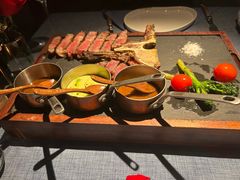 -弦月窗LUNETTE BY AMANDA(复兴路店)