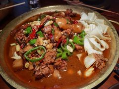 新疆大盘鸡-楼兰新疆主题餐厅(悠方店)