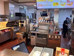 -麦当劳(田林好又多店)