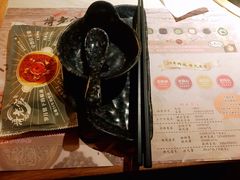 餐具摆设-哥老官重庆美蛙鱼头(西湖银泰十一哥店)