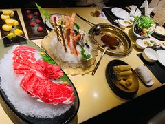 -余欢领鲜火锅(新街口店)