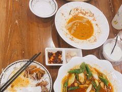 -清真·玛丽亚新疆菜主题餐厅(浙江中路店)
