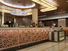 -东西风牛排馆周末烧烤自助(首都机场希尔顿店)