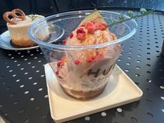 -HUG·拥抱咖啡(郑州宝龙广场店)