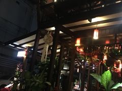 -Dash Teak House