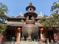 -龙华寺