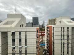 -上海虹桥君丽假日酒店(娄山关路地铁站店)