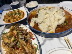 -欧提汗·新疆餐厅·清真(银都路店)