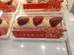 -奈雪的茶(大连新玛特店)