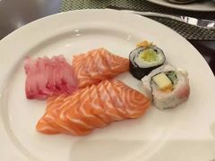 -南湖名都·景湖轩全日制餐厅·海鲜自助·东南亚风味·临湖而食