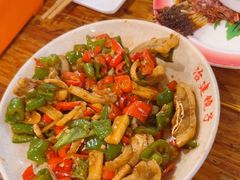 -冶建镜子·老南昌大排档·江西虾王(总店)