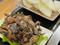 墨脱石锅鸡-滇藏石锅宴(崇仁巷老店)