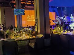 -洛缦音乐餐厅(工业展览馆万象城店)