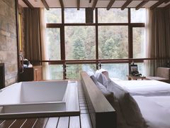 -中铁花水湾温泉酒店(大邑店)