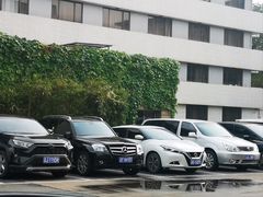 -南京双门楼宾馆(盐仓桥地铁站阅江楼店)