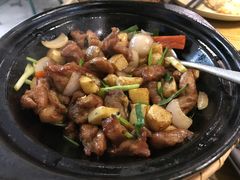 -潮粥荟·潮汕砂锅粥(朝阳大悦城店)