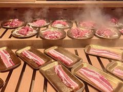 -梨花甄选自助烤肉(小寨原力场店)