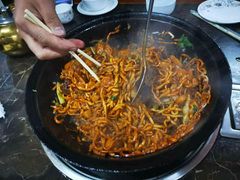 -日新铁锅焖面(坝上店)