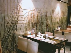 -HIHE Bistro·Oyster Bar(华熙live店)