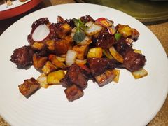 鲜菌黑椒牛仔粒-宋庄魁元艺术餐厅