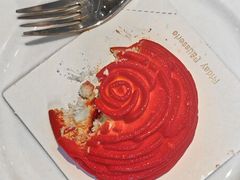 -Fridi Patisserie Cafe