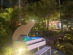 -花溪雨·森林餐厅(石基店)