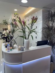 -HaLo hair studio